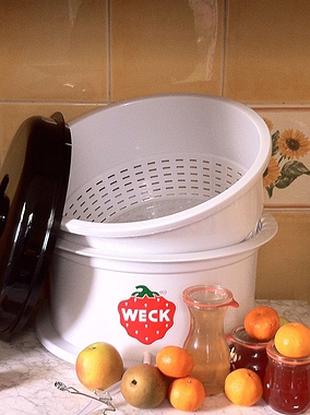 Weck Juice Extractor - for use with Weck Canner and Preserving Bath